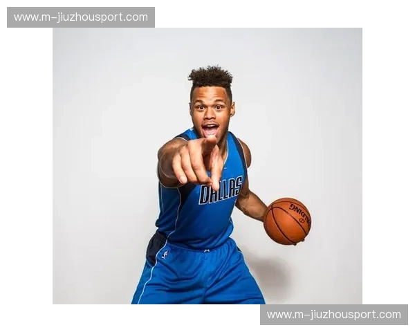 巅峰对决：当金州华尔兹遇上达拉斯探戈——2月5日勇士vs小牛全景深度前瞻